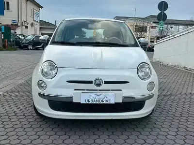 Begagnad Fiat 500 Pop 69 HK (50 kW) 2008 Vit Halvkombi