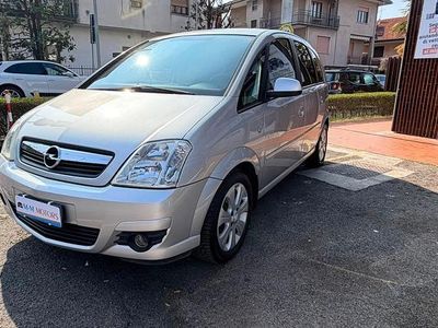 Usata Opel Meriva Enjoy 90 CV (66 kW) 2008 Giallo Monovolume