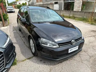 Usata VW Golf VII Business 110 CV (80 kW) 2016 Nero Station wagon