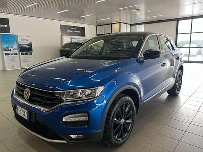 Usata VW T-Roc Style 116 CV (85 kW) 2019 Blu/azzurro SUV