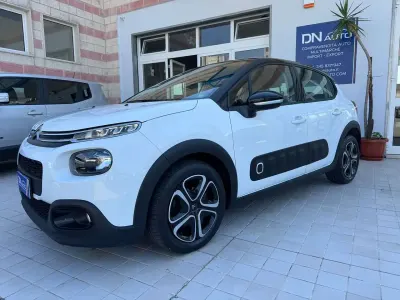 Usata Citroën C3 Live 75 CV (55 kW) 2018 Bianco nero Utilitaria