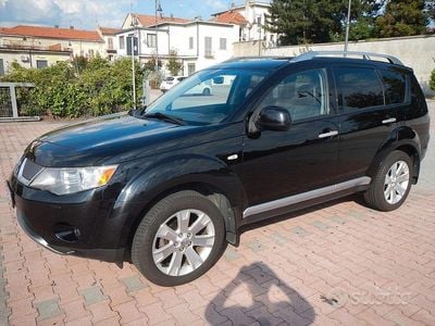 Usata Mitsubishi Outlander Instyle 156 CV (114 kW) 2008 Nero SUV