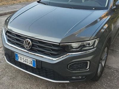 Usata VW T-Roc Advance 116 CV (85 kW) 2019 Grigio SUV