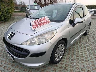 Usata Peugeot 207 75 CV (55 kW) 2007 Grigio Berlina