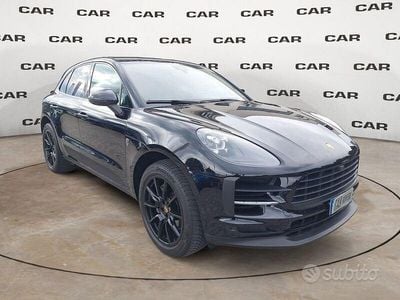 Nero Usata 2020 Porsche Macan SUV | 52.900 € (Buon prezzo)