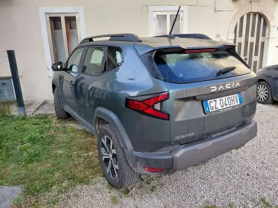 Usata Dacia Duster Expression 101 CV (74 kW) 2025 Verde SUV