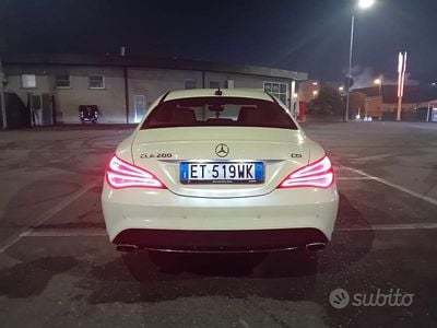Usata Mercedes CLA200 136 CV (100 kW) 2013 Bianco Berlina