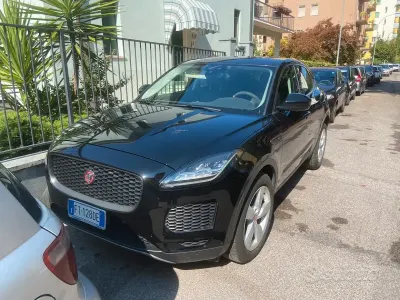 Usata Jaguar E-Pace 179 CV (131 kW) 2018 Bluazzurro SUV