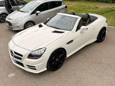 Usata Mercedes SLK250 204 CV (150 kW) 2013 Bianco Cabrio