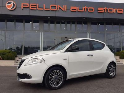 Usata Lancia Ypsilon S 95 CV (69 kW) 2012 Bianco Utilitaria