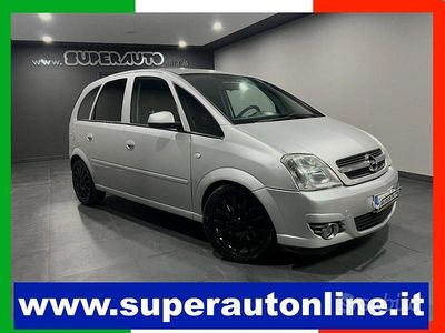 Usata Opel Meriva 101 CV (74 kW) 2005 Grigio Monovolume