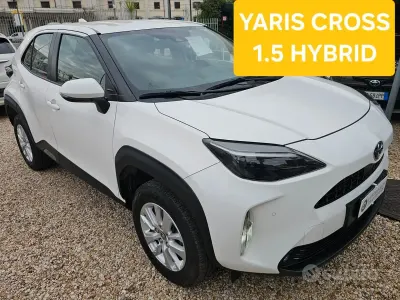 Usata Toyota Yaris Cross Business Edition 92 CV (67 kW) 2022 Bianco SUV