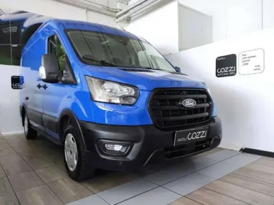 Usata Ford Transit Trend 131 CV (96 kW) 2024 Blu/azzurro Furgone