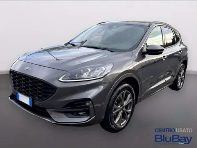 Käytetty Ford Kuga ST-Line X 225 HP (165 kW) 2023 Harmaa Katumaasturi