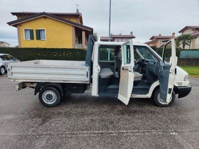 usata VW Transporter 2.5 TDi Doppia Cabina Cas