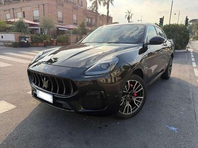 Begagnad Maserati Grecale GT 300 HK (220 kW) 2022 Svart SUV
