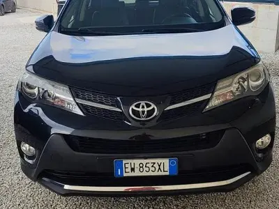 Second-hand Toyota RAV4