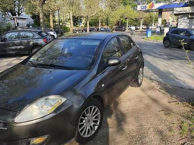 Usata Fiat 1600 120 CV (88 kW) 2009 Grigio Berlina