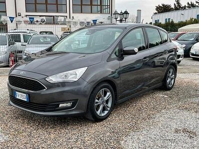 Begagnad Ford C-MAX Titanium 120 HK (88 kW) 2019 Grå Minibuss