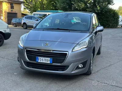 Usata Peugeot 5008