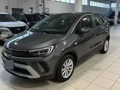 Usata Opel Crossland 120 CV (88 kW) 2024 Grigio SUV