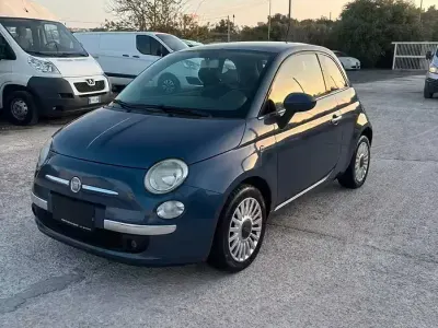 Gebraucht Fiat 500 Lounge 69 PS (50 kW) 2014 Grau Limousine