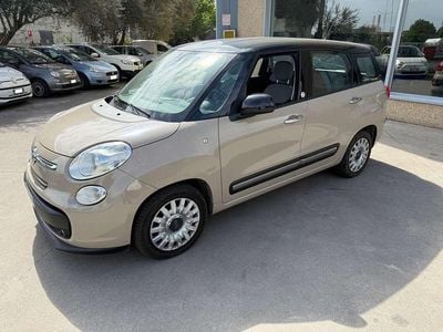 Begagnad Fiat 500L Easy 84 HK (61 kW) 2014 Beige Minibuss