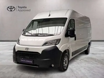Usata Toyota Proace 140 CV (102 kW) 2025 Bianco Monovolume