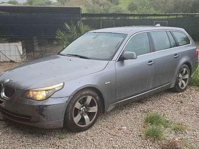 Usata BMW 525 197 CV (144 kW) 2007 Grigio Station wagon