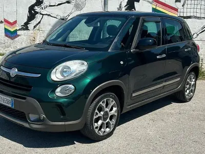 Usata Fiat 500L Trekking 85 CV (62 kW) 2015 Verde Monovolume