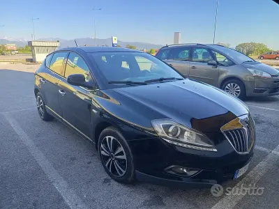 Usata Lancia Delta 120 CV (88 kW) 2009 Nero Utilitaria