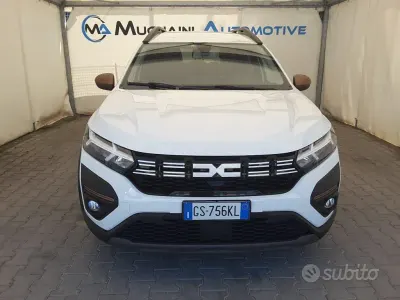 Usata Dacia Jogger Extreme 101 CV (74 kW) 2024 Bianco Monovolume