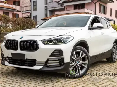 Begagnad BMW X2 Comfort Edition 178 HK (130 kW) 2022 Vit SUV