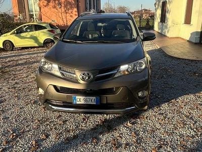 Usata Toyota RAV4 122 CV (89 kW) 2013 SUV