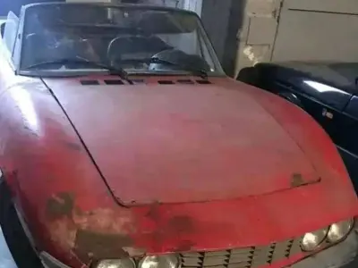 Usata Fiat Dino 218 CV (160 kW) 1960 Rosso Cabrio
