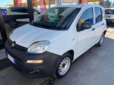 Usata Fiat Panda 69 CV (50 kW) 2018 Bianco Utilitaria