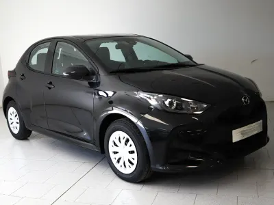 Usata Mazda 2 116 CV (85 kW) 2023 Nero Utilitaria