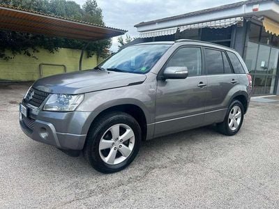 Usata Suzuki Grand Vitara 129 CV (94 kW) 2010 Grigio SUV