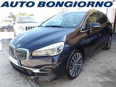 Usata BMW 218 Comfort Edition 2020 Blu Station wagon