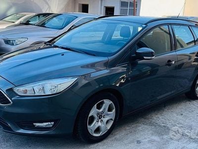 Usata Ford Focus Business Edition 125 CV (91 kW) 2016 Grigio Station wagon