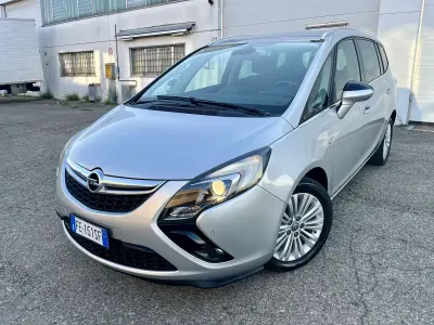 Usata Opel Zafira Tourer Cosmo 150 CV (110 kW) 2016 Other Monovolume