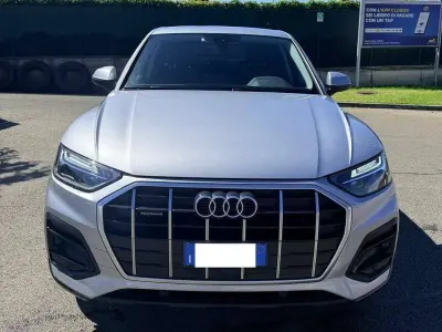 Usata Audi Q5 Sportback Advanced 204 CV (150 kW) 2024 Argento SUV