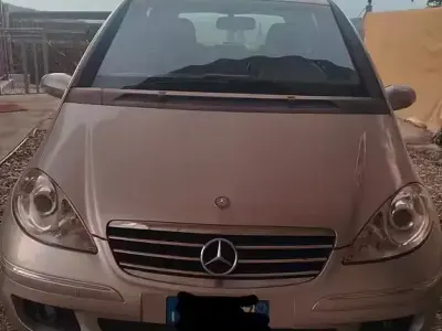 Usata Mercedes A200 95 CV (69 kW) 2008 Utilitaria