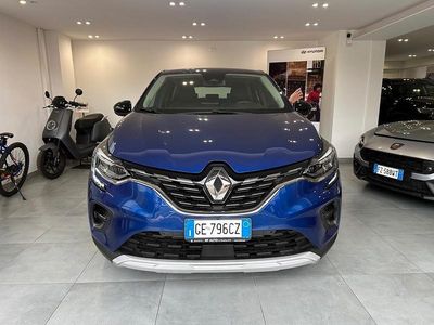 Usata Renault Captur Intens 140 CV (102 kW) 2021 Blu SUV