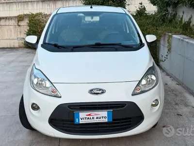 Usata Ford Ka Titanium 69 CV (50 kW) 2013 Bianco Utilitaria