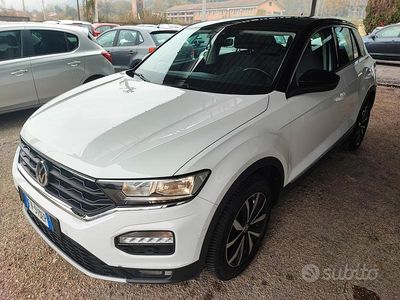 Usata VW T-Roc Advance 116 CV (85 kW) 2019 Bianco SUV