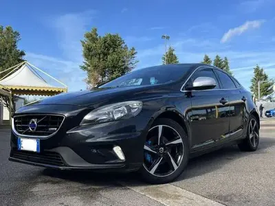 Usata Volvo V40