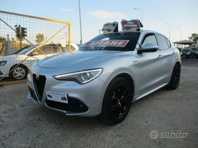 Usata Alfa Romeo Stelvio 209 CV (153 kW) 2020 Grigio SUV