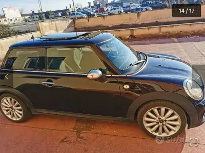 Usata Mini Cooper Coupé 112 CV (82 kW) 2011 Nero Coupé