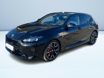Nero metallizzato Usata 2024 BMW 118 Comfort Edition Utilitaria | 35.900 € (Buon prezzo)